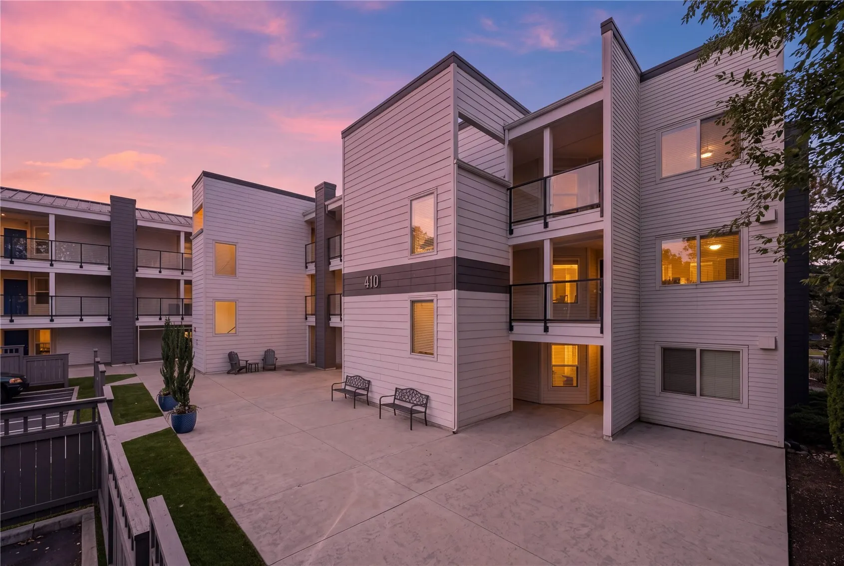 410 2nd Avenue S #109, Kirkland, WA 98033