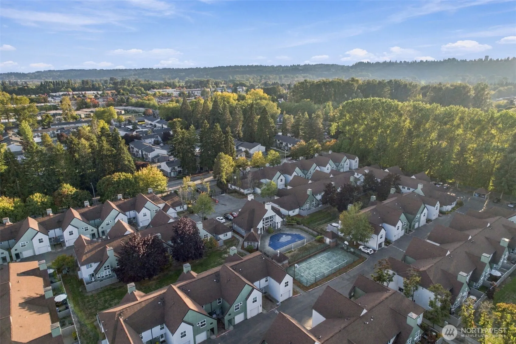 6704 S 239TH Place #B102, Kent, WA 98032