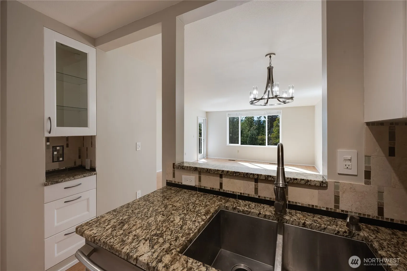 4152 Providence Point Drive SE #104, Issaquah, WA 98029
