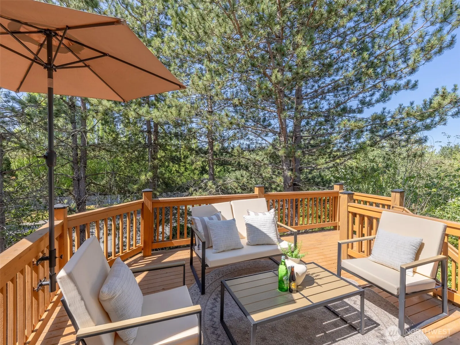 23901 SE 7th Lane , Sammamish, WA 98074