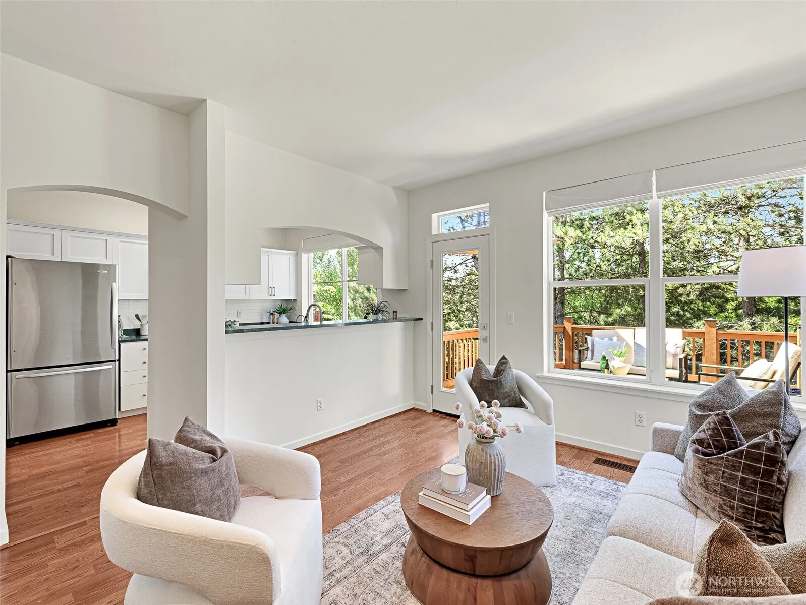 23901 SE 7th Lane , Sammamish, WA 98074