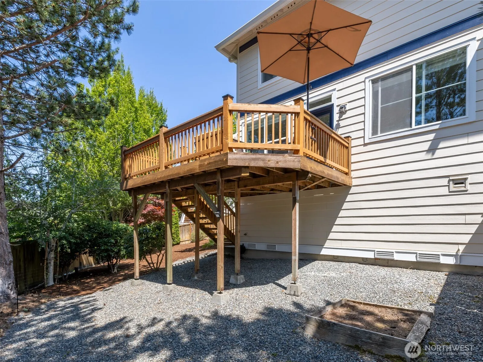 23901 SE 7th Lane , Sammamish, WA 98074