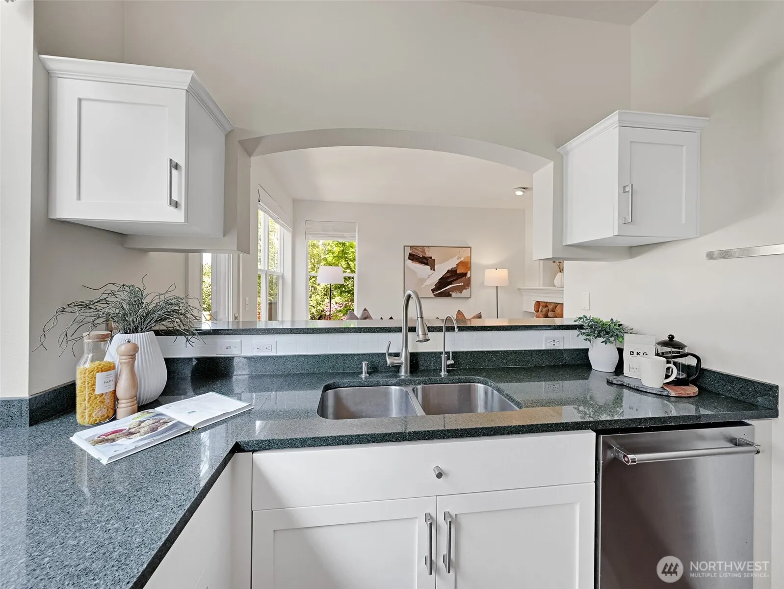 23901 SE 7th Lane , Sammamish, WA 98074