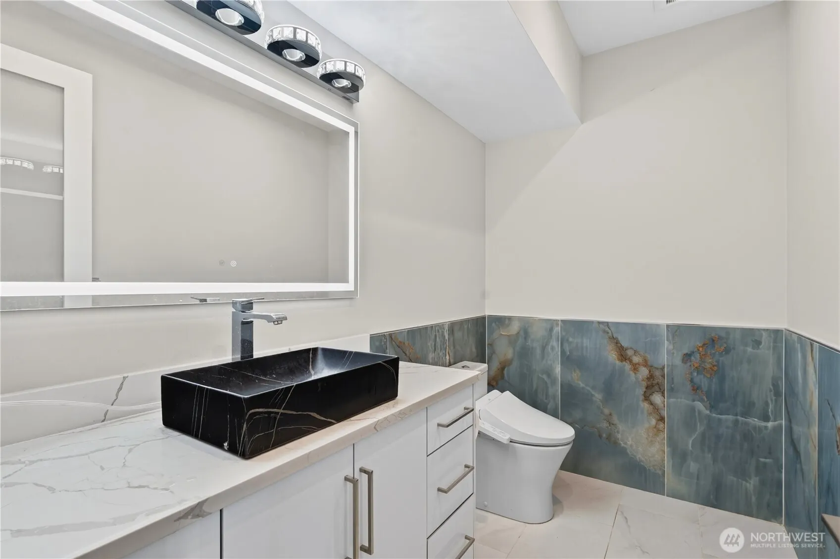 1417 N 24th st , Renton, WA 98056