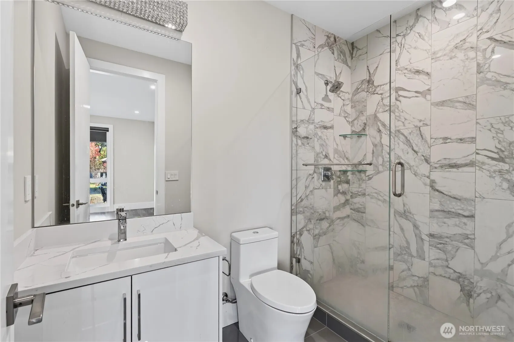 1417 N 24th st , Renton, WA 98056