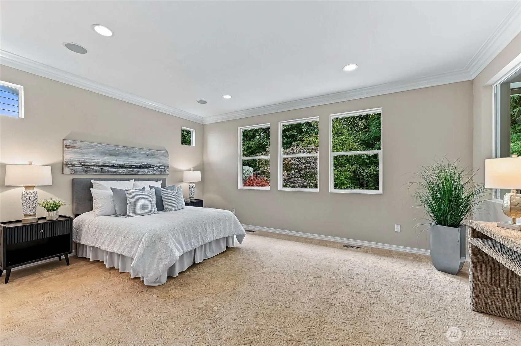 12114 Big Leaf Way NE, Redmond, WA 98053
