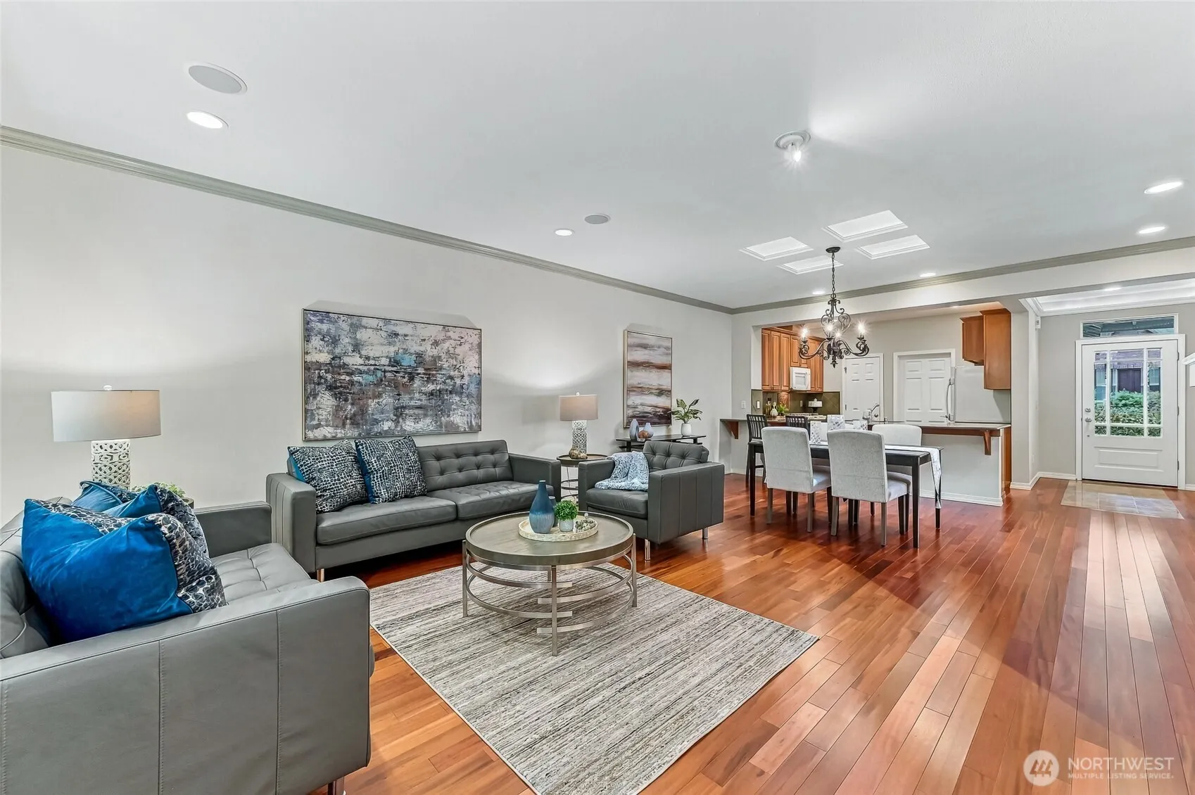 12114 Big Leaf Way NE, Redmond, WA 98053