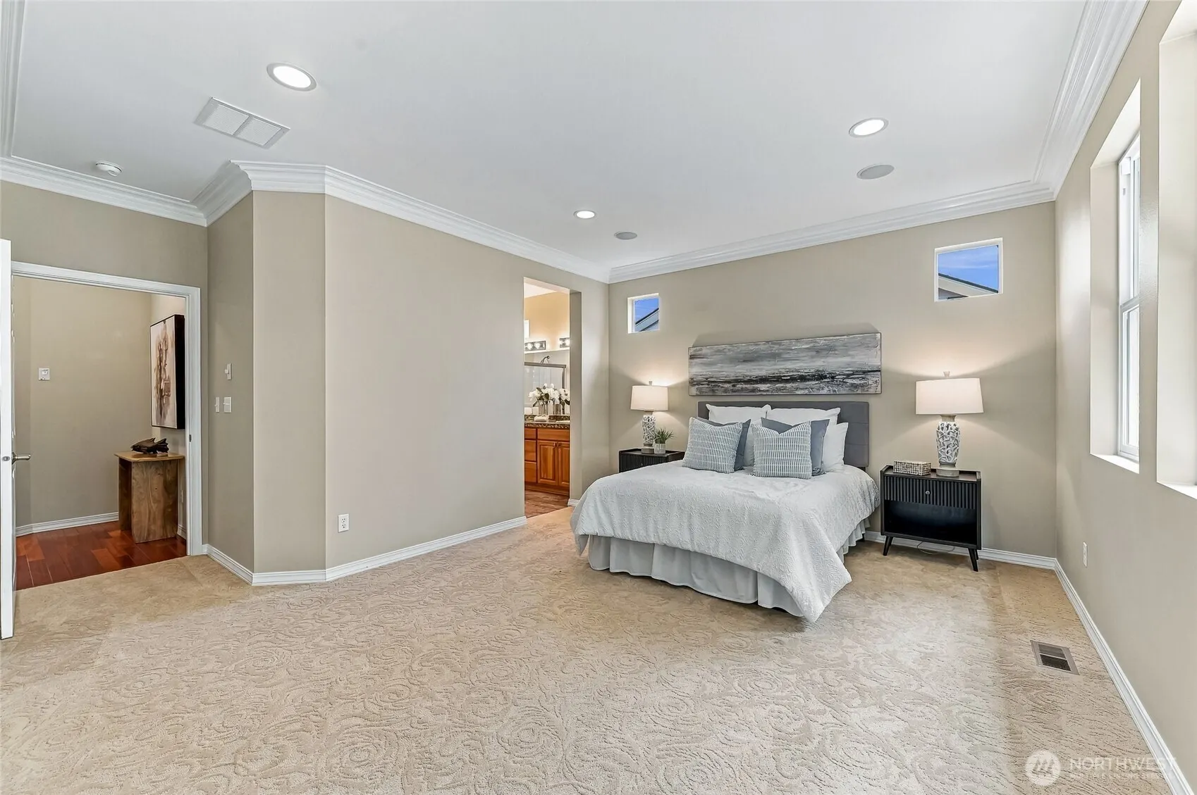 12114 Big Leaf Way NE, Redmond, WA 98053