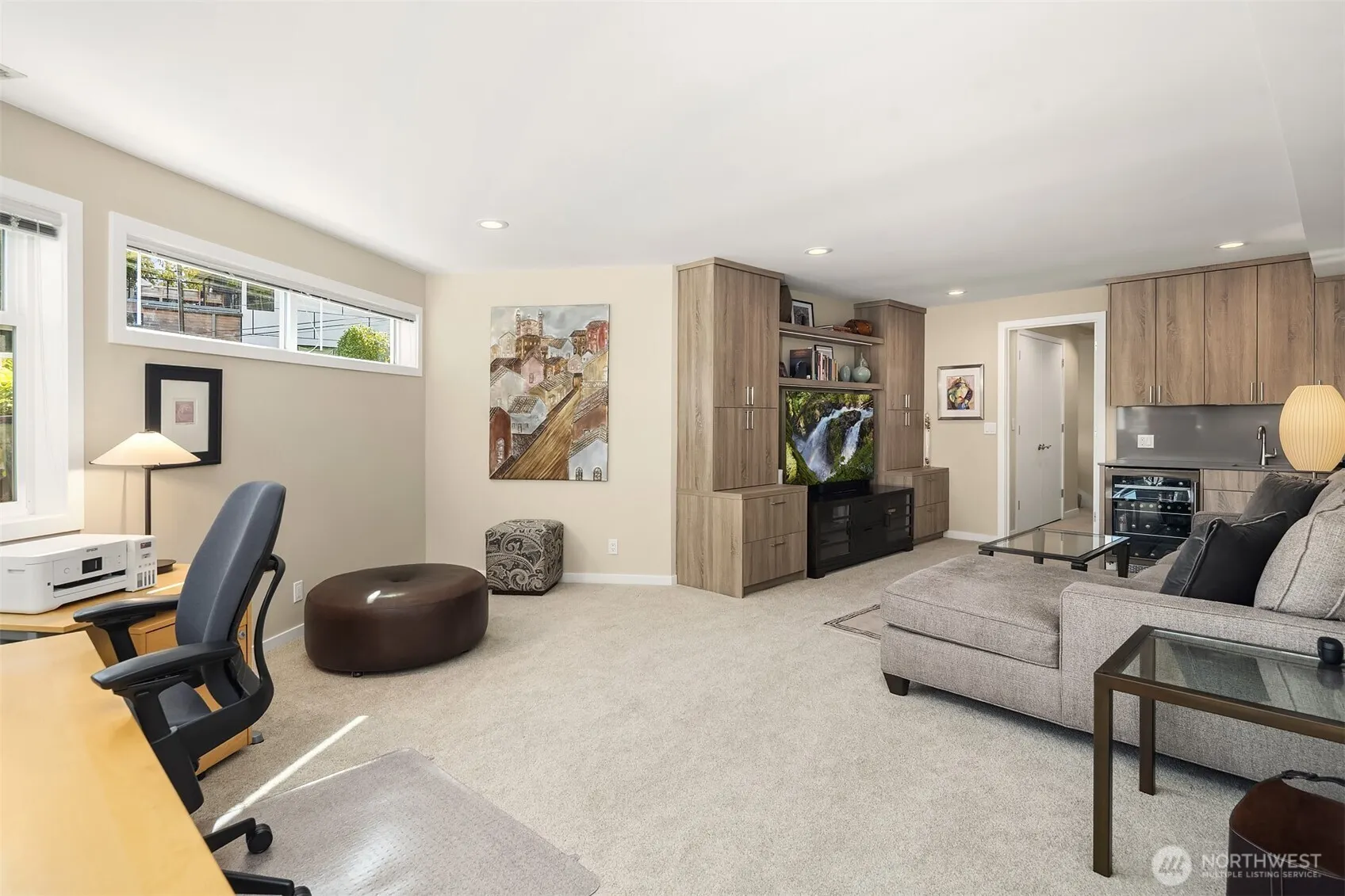 2604 W Lake Sammamish Parkway NE, Redmond, WA 98052