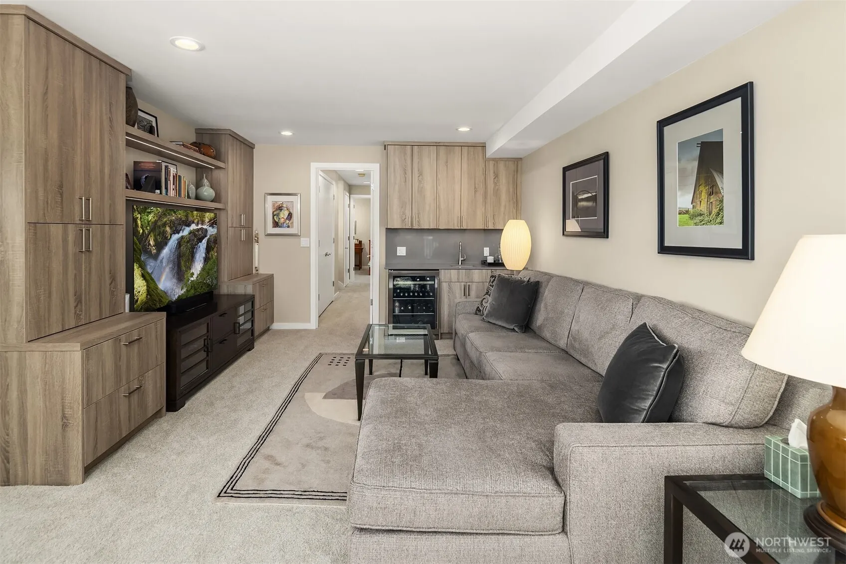 2604 W Lake Sammamish Parkway NE, Redmond, WA 98052
