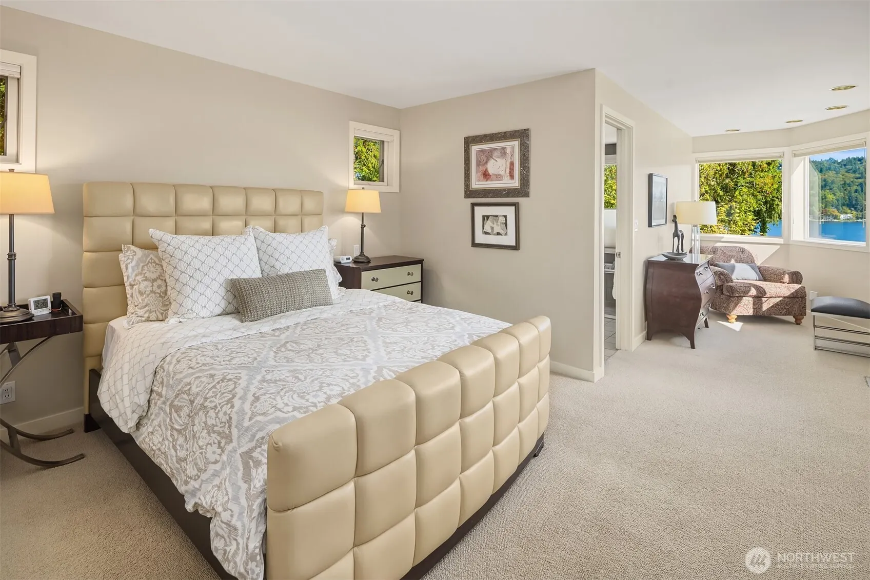2604 W Lake Sammamish Parkway NE, Redmond, WA 98052