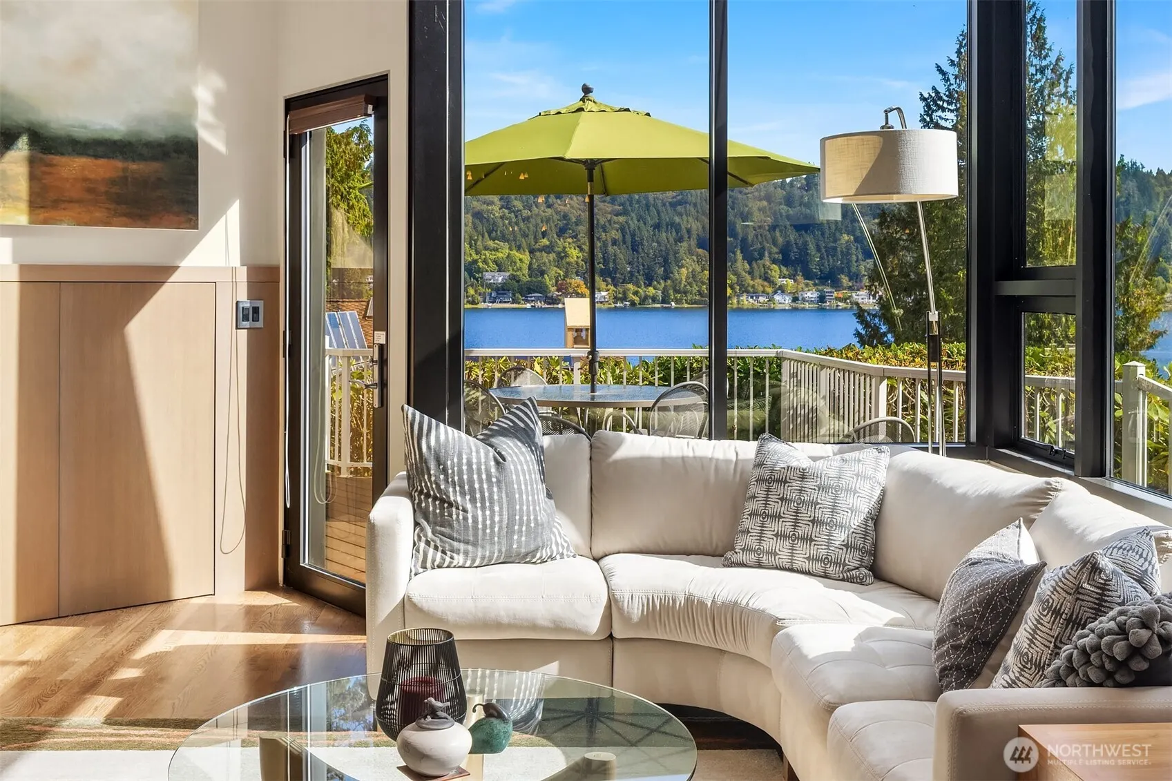 2604 W Lake Sammamish Parkway NE, Redmond, WA 98052