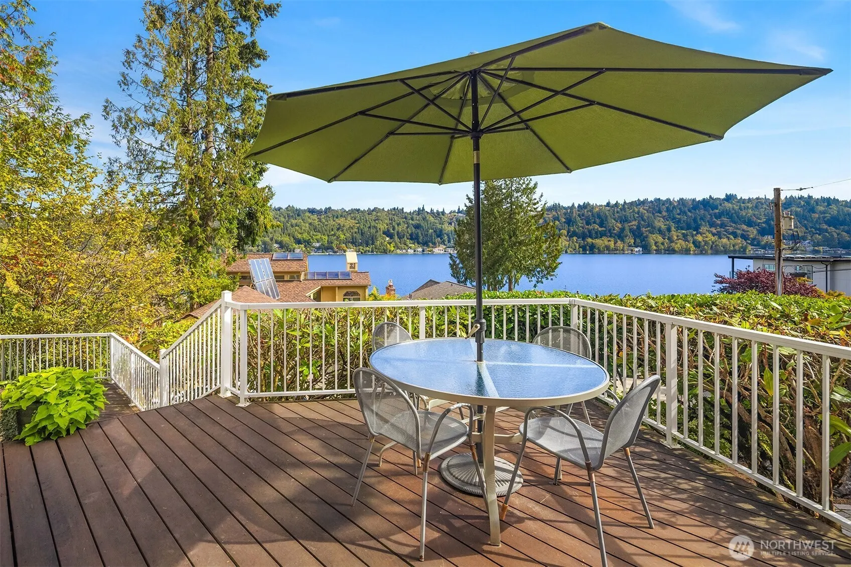 2604 W Lake Sammamish Parkway NE, Redmond, WA 98052