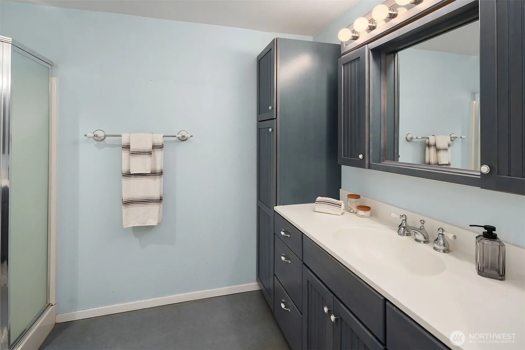 10907 NE 41st Drive , Kirkland, WA 98033