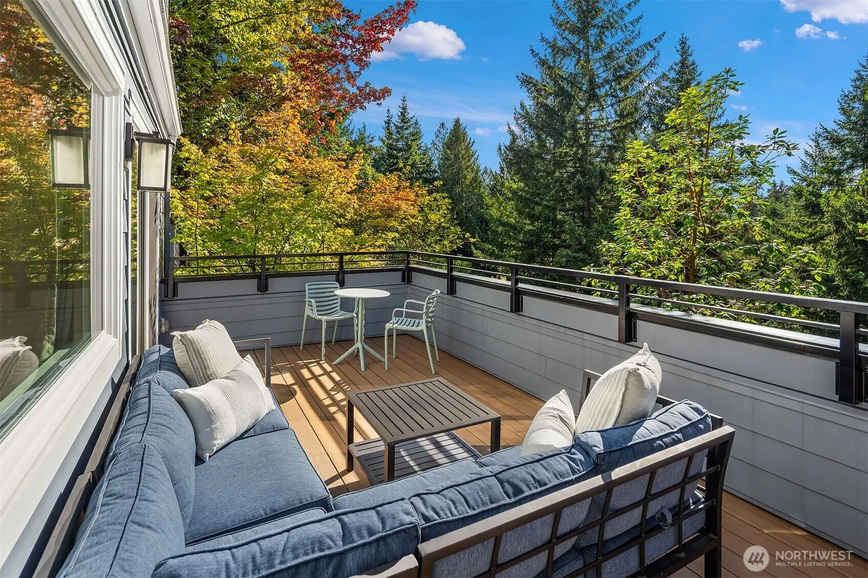 10907 NE 41st Drive , Kirkland, WA 98033