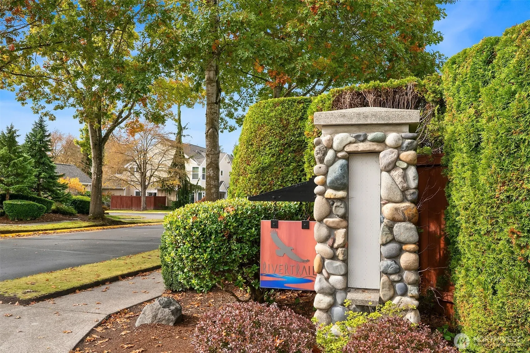 15839 NE 91st Way #1004, Redmond, WA 98052