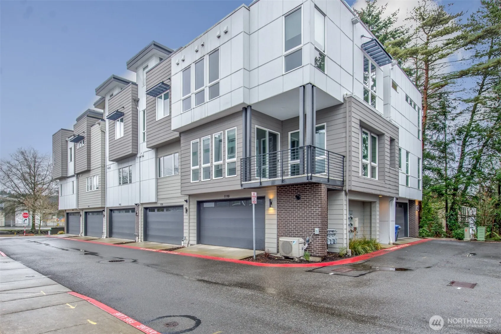 1118 124th Ct NE #G2, Bellevue, WA 98005