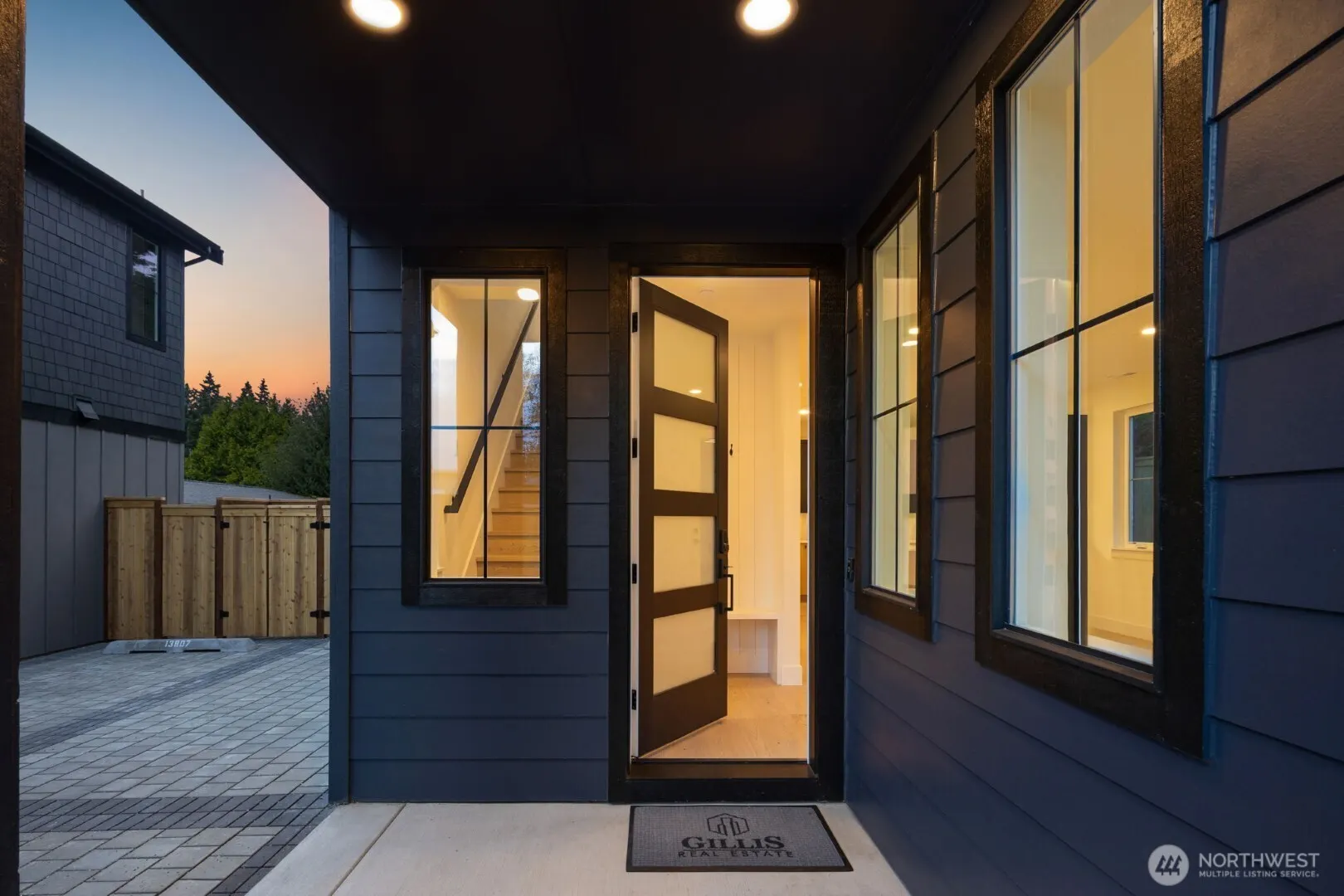 13811 84th Lane NE, Kirkland, WA 98034