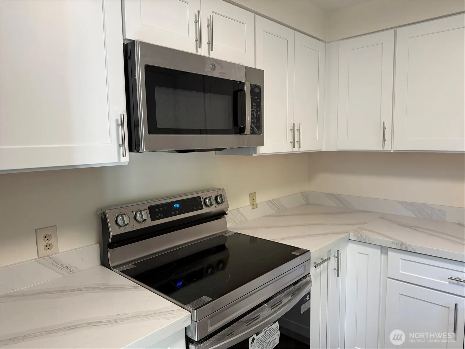 17815 46th Place W, Lynnwood, WA 98037