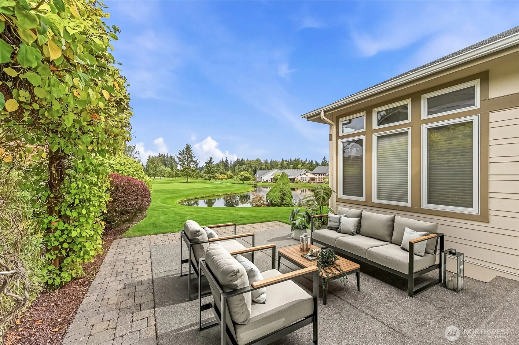 23736 NE 116th Place , Redmond, WA 98053