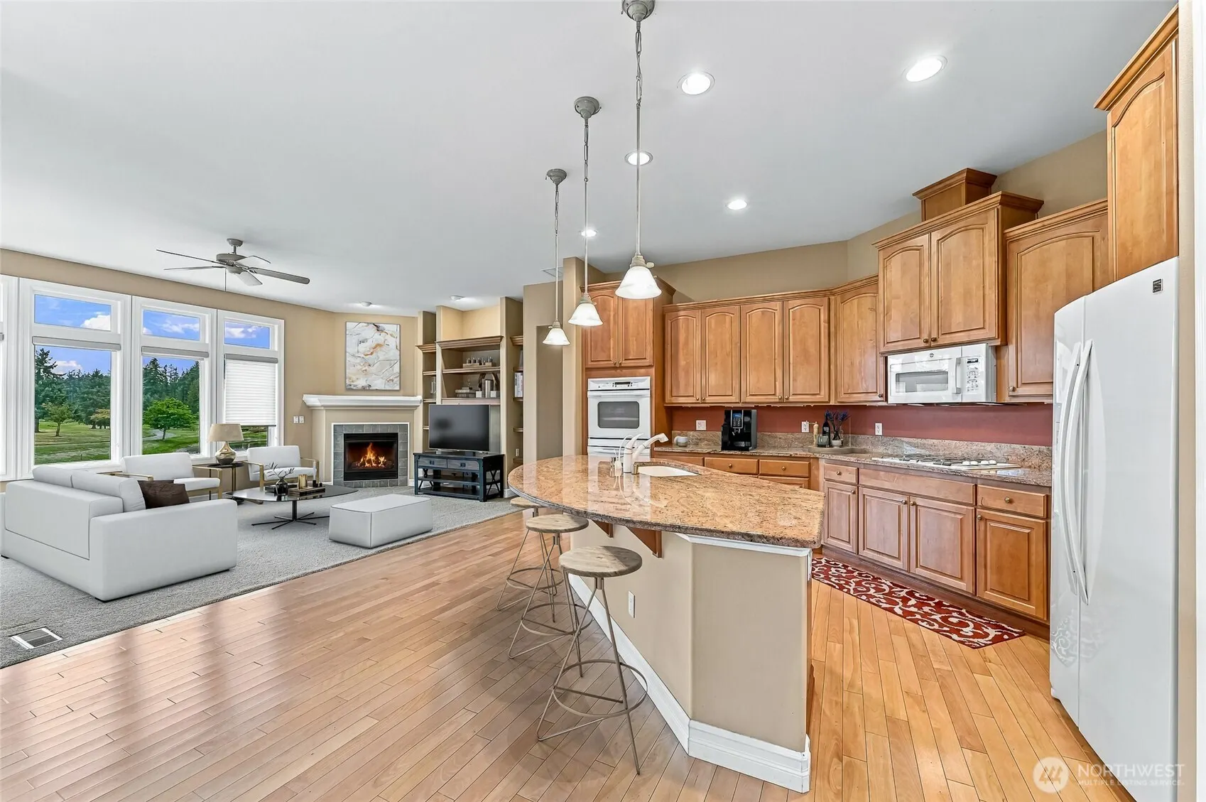 23736 NE 116th Place , Redmond, WA 98053