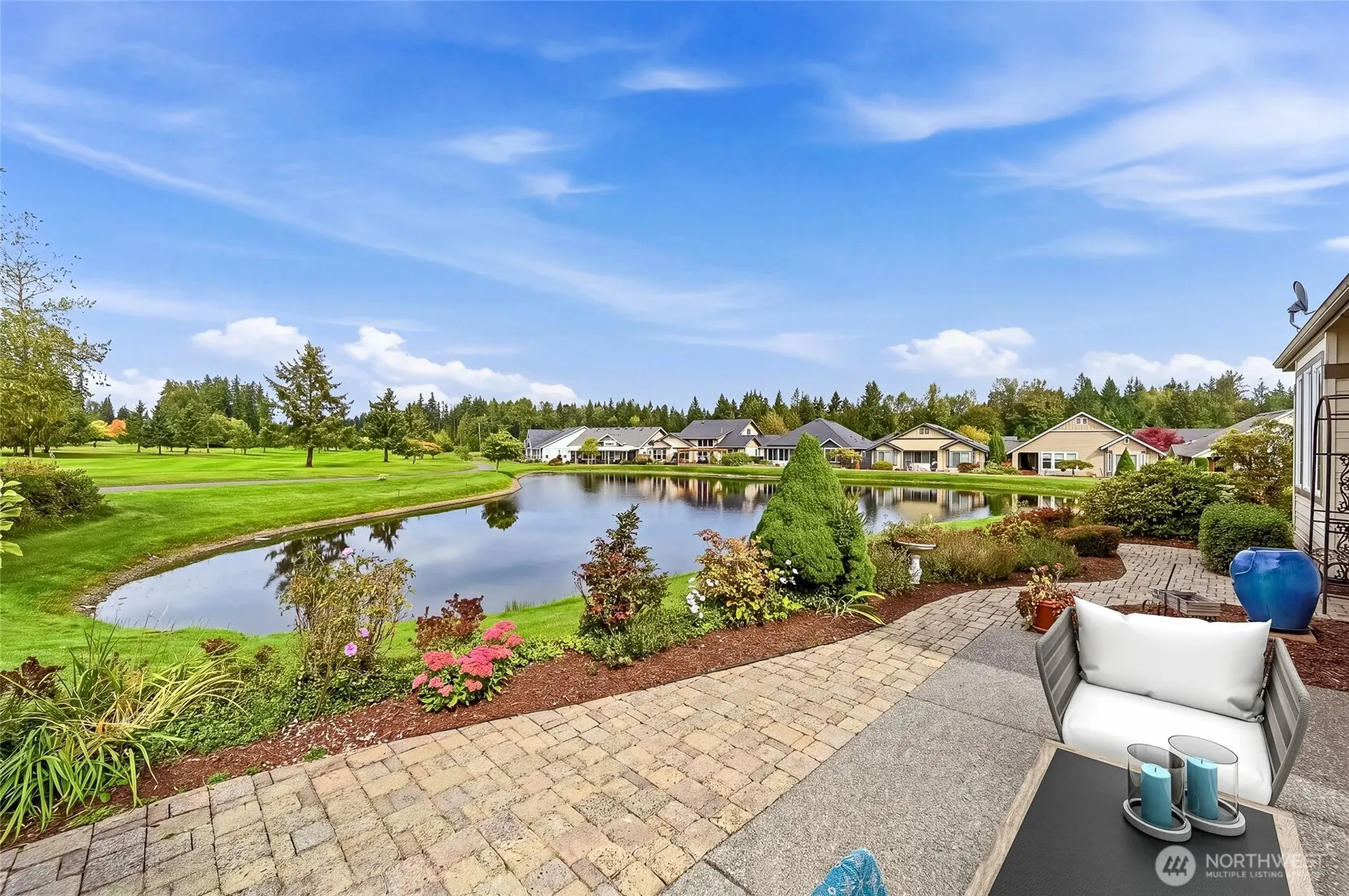 23736 NE 116th Place , Redmond, WA 98053