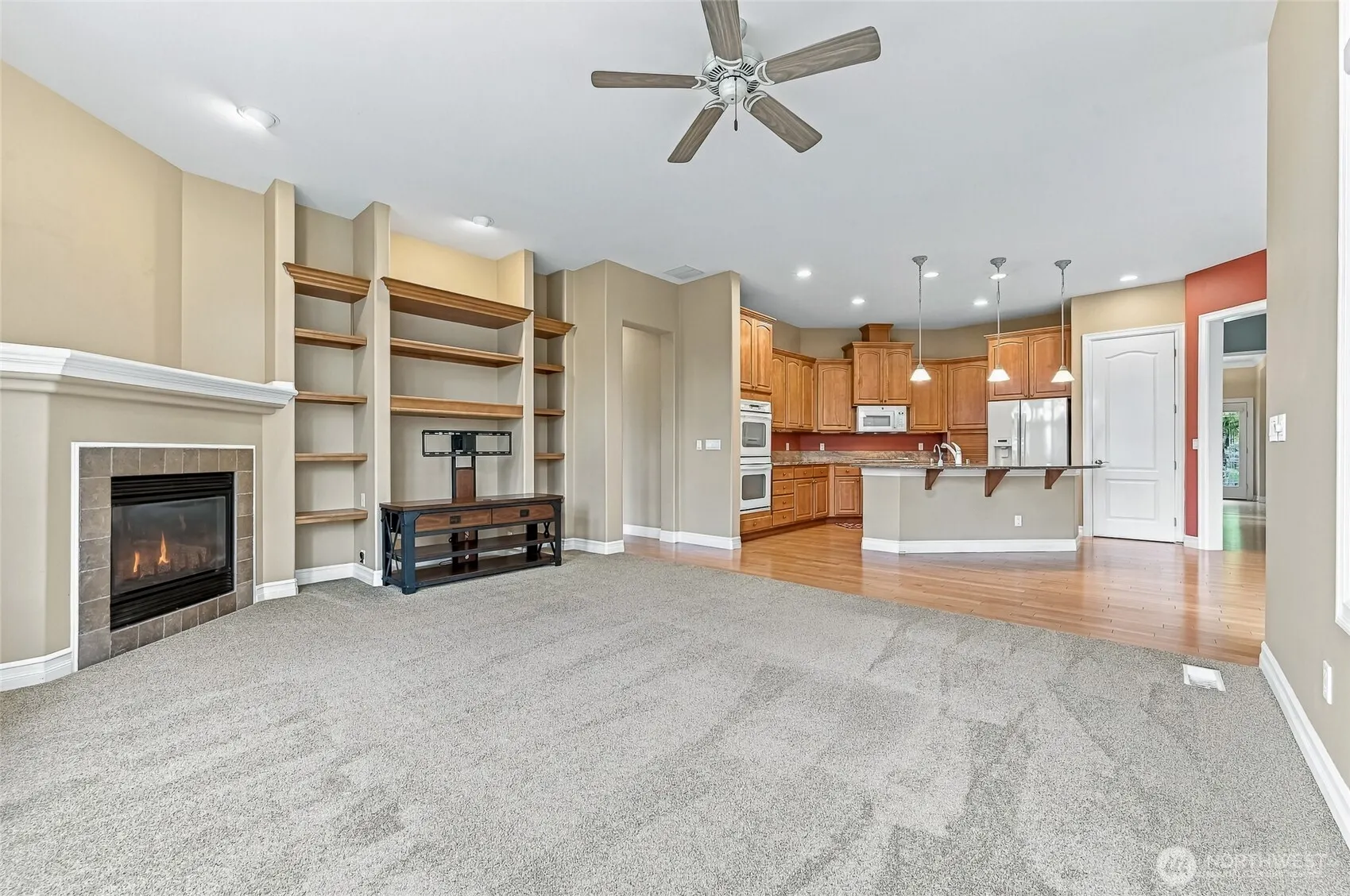 23736 NE 116th Place , Redmond, WA 98053