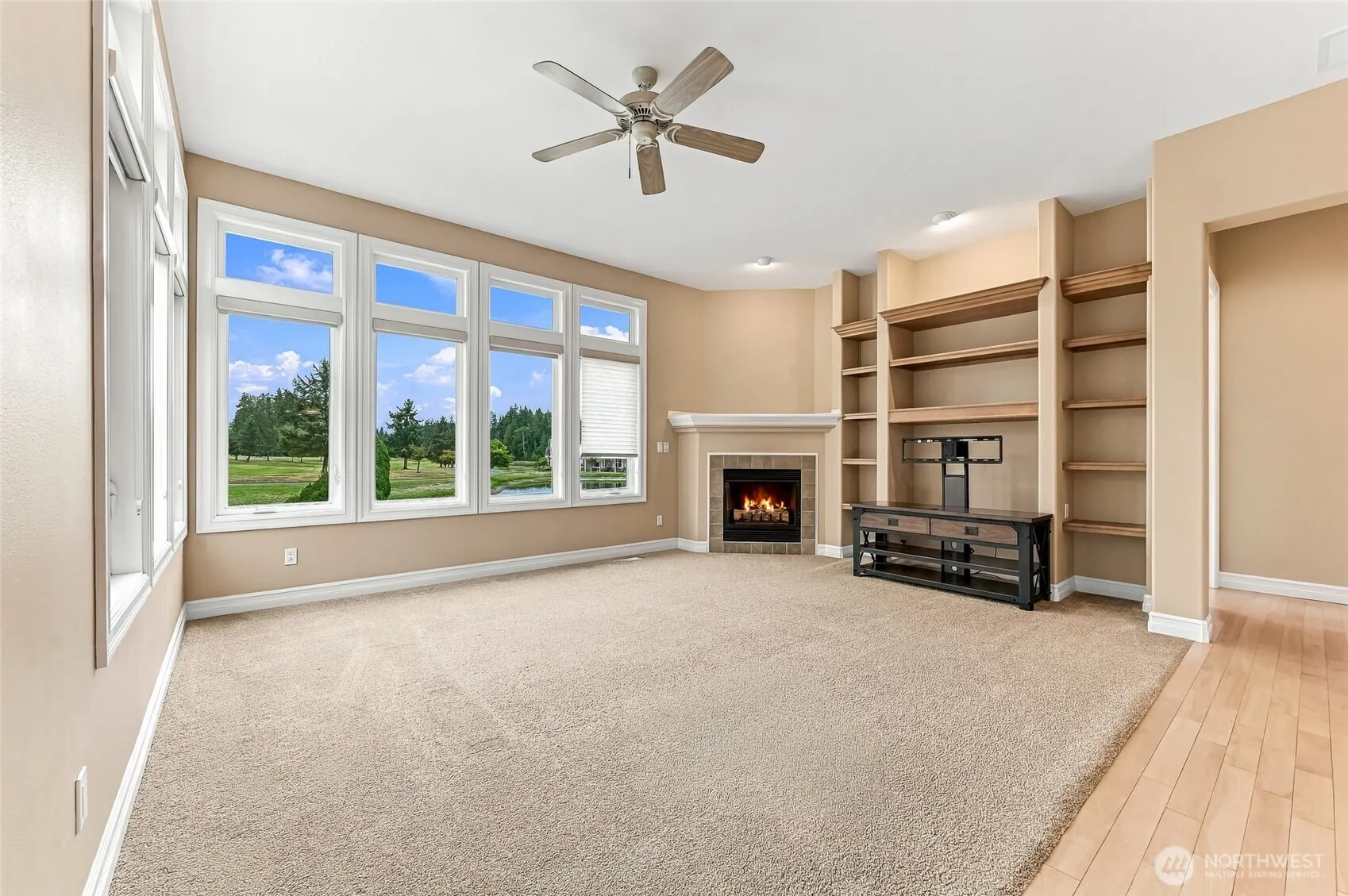 23736 NE 116th Place , Redmond, WA 98053