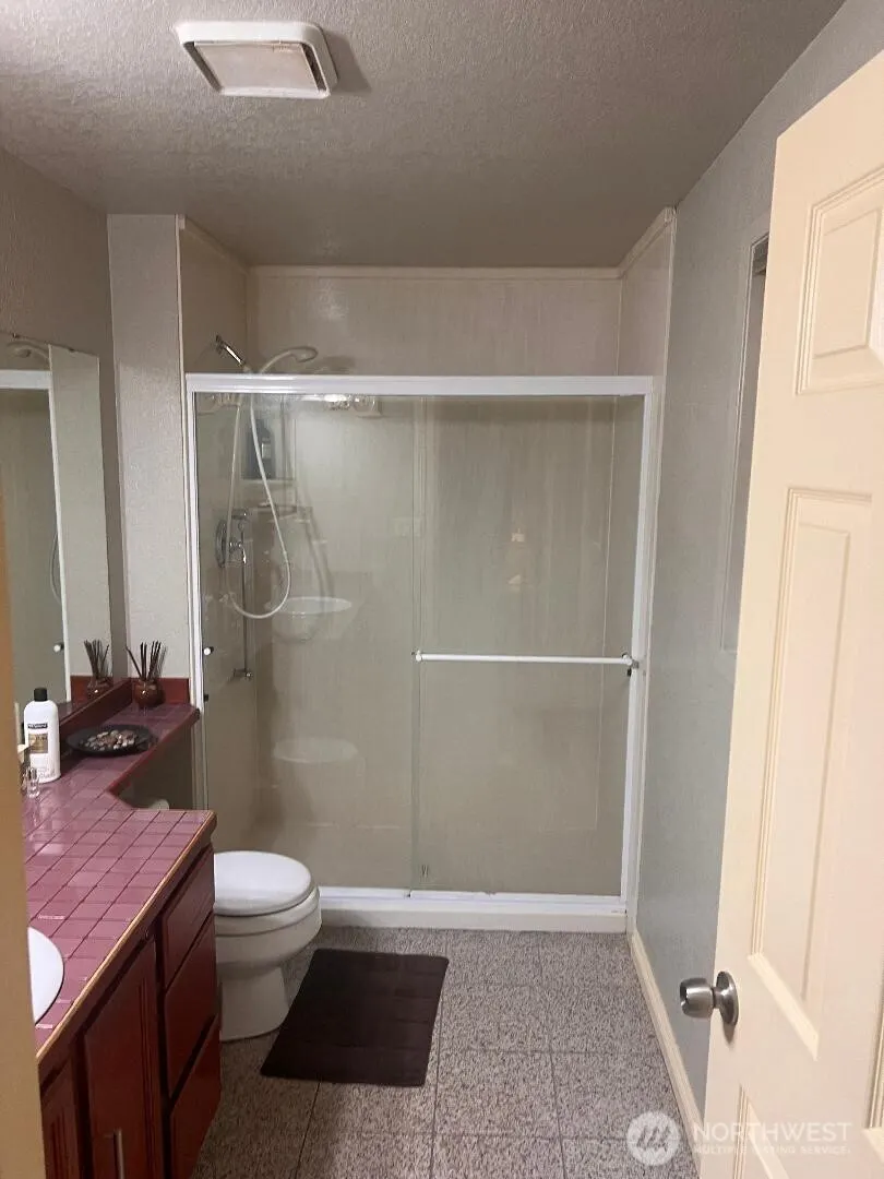 9222 S 198 Street Ct , Renton, WA 98055
