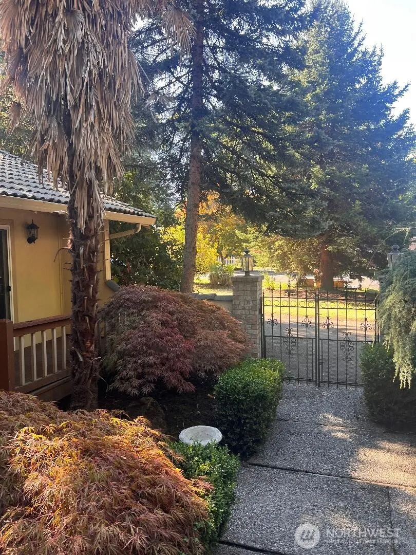 9222 S 198 Street Ct , Renton, WA 98055