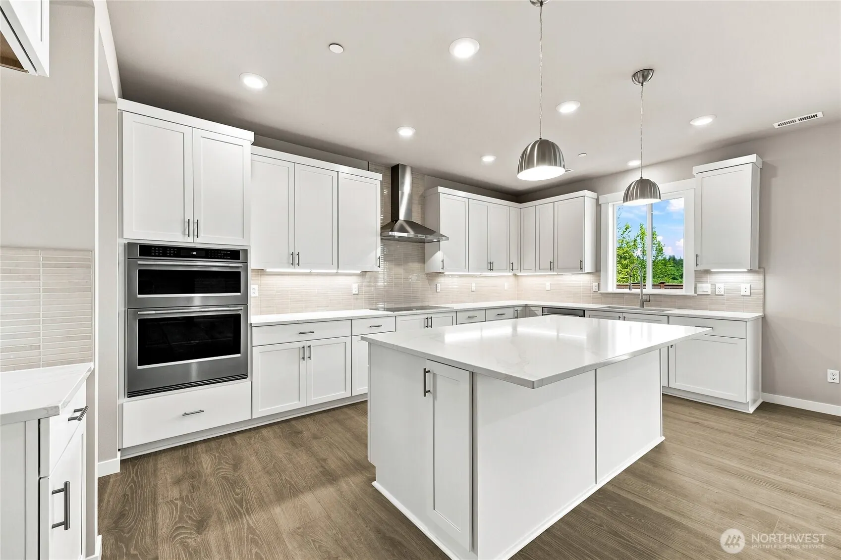 4999 237th Court SE #15, Issaquah, WA 98029