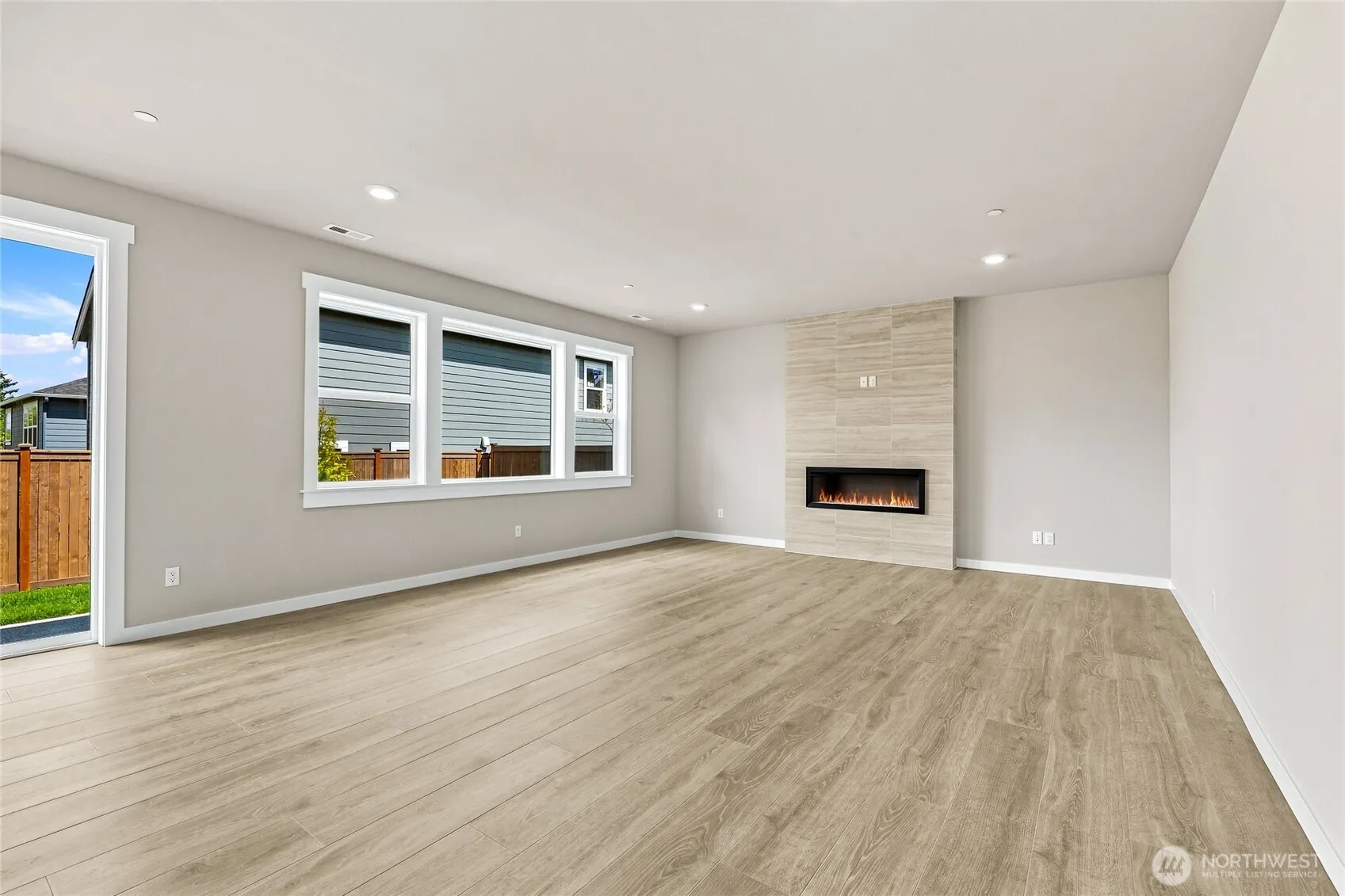 4999 237th Court SE #15, Issaquah, WA 98029