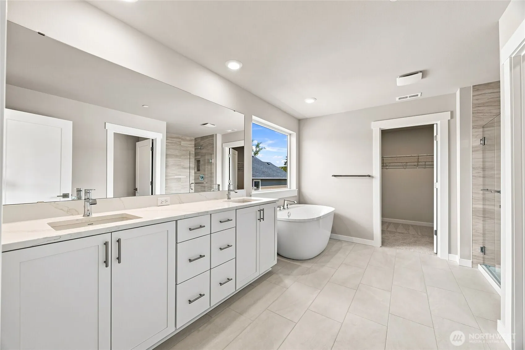 4999 237th Court SE #15, Issaquah, WA 98029