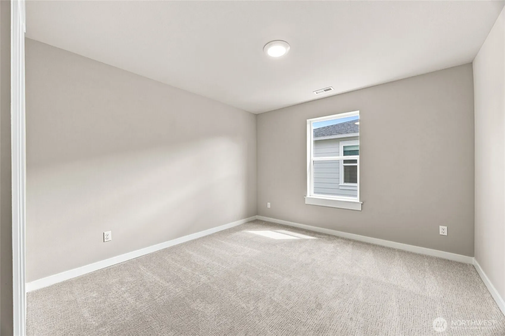 4999 237th Court SE #15, Issaquah, WA 98029