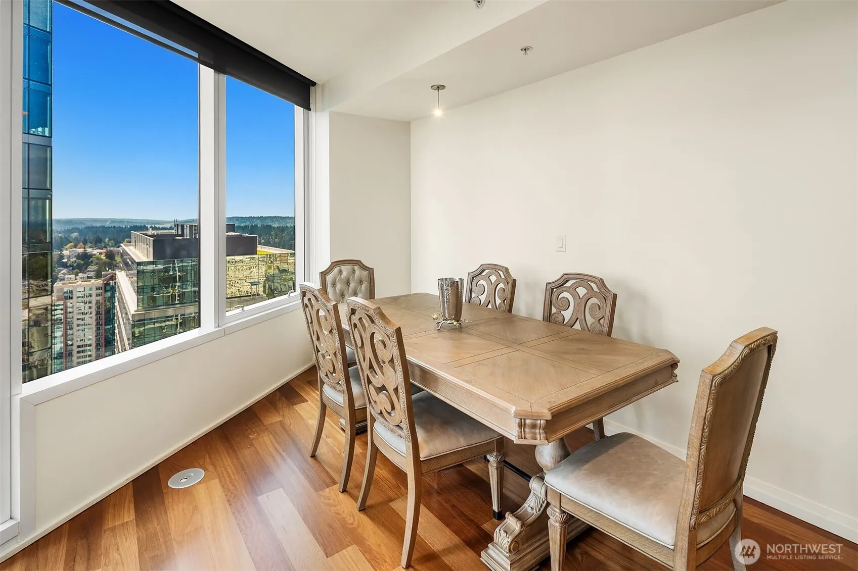 500 106th Avenue NE #3109, Bellevue, WA 98004