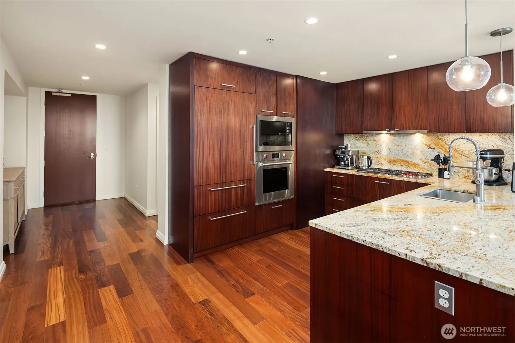 500 106th Avenue NE #3109, Bellevue, WA 98004