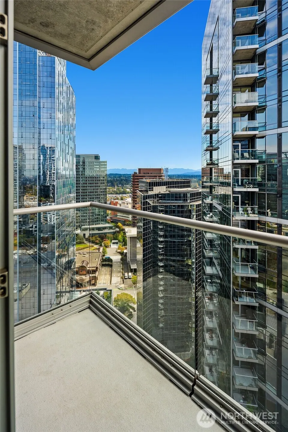 500 106th Avenue NE #3109, Bellevue, WA 98004
