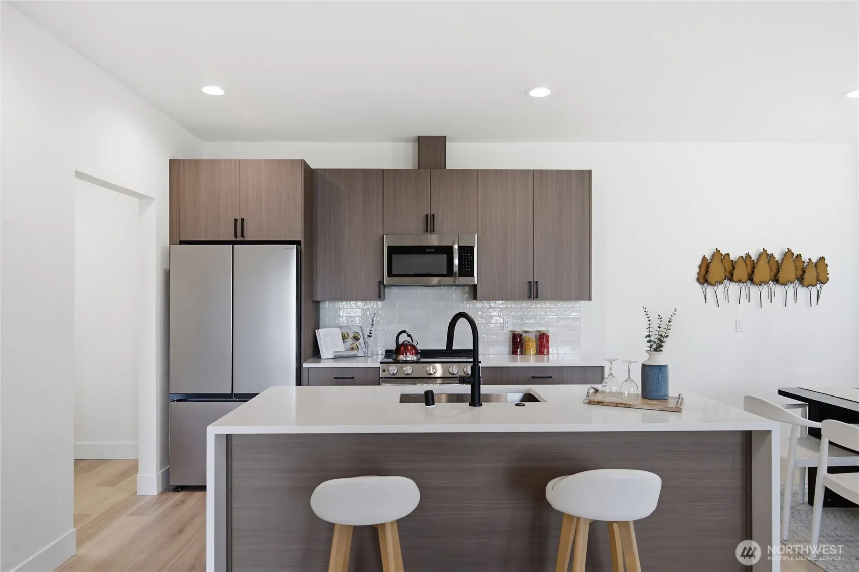 9323 Marcus Avenue S, Seattle, WA 98118