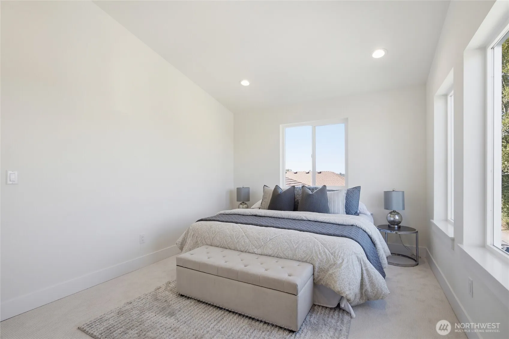 9323 Marcus Avenue S, Seattle, WA 98118