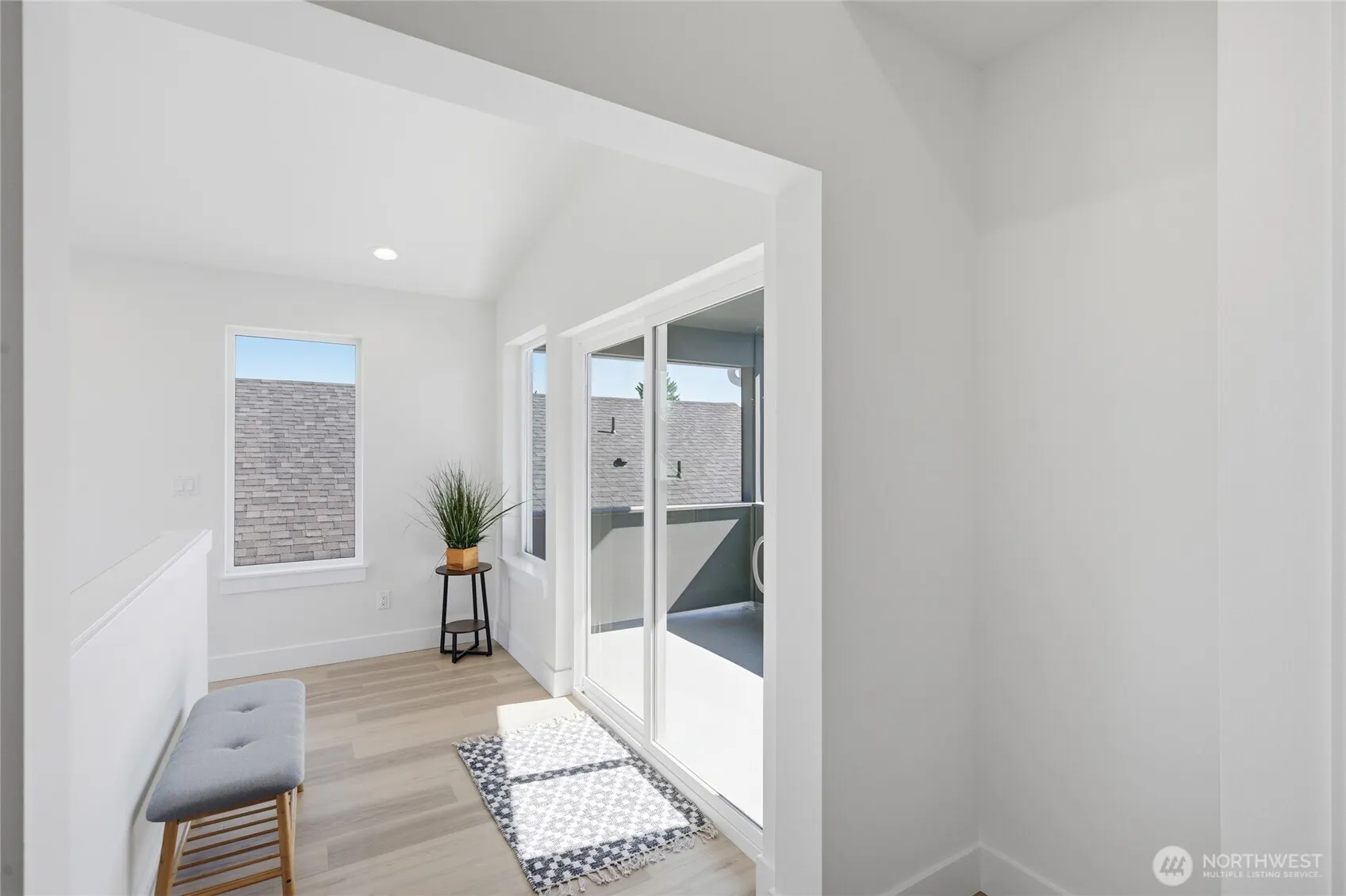 9323 Marcus Avenue S, Seattle, WA 98118