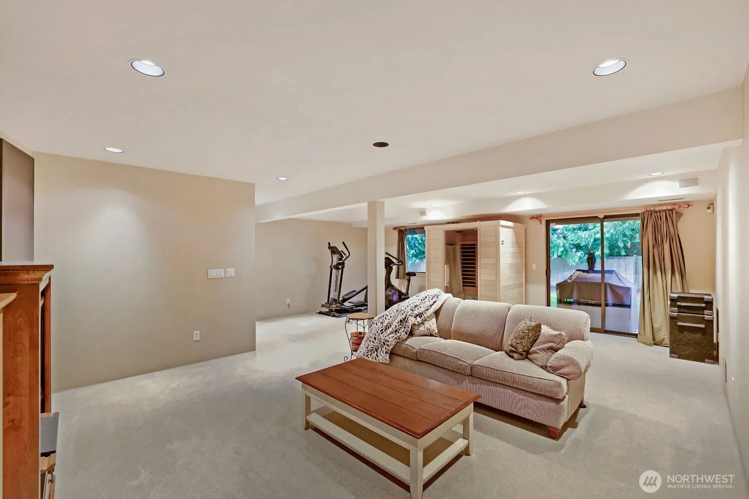 11821 NE 102nd Place , Kirkland, WA 98033
