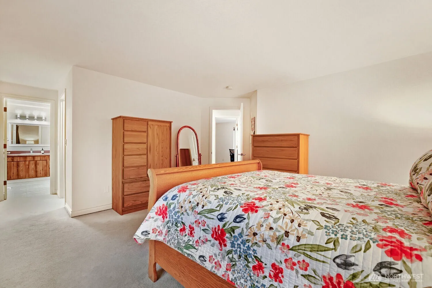11821 NE 102nd Place , Kirkland, WA 98033