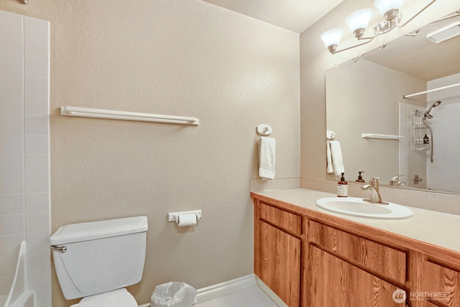 11821 NE 102nd Place , Kirkland, WA 98033