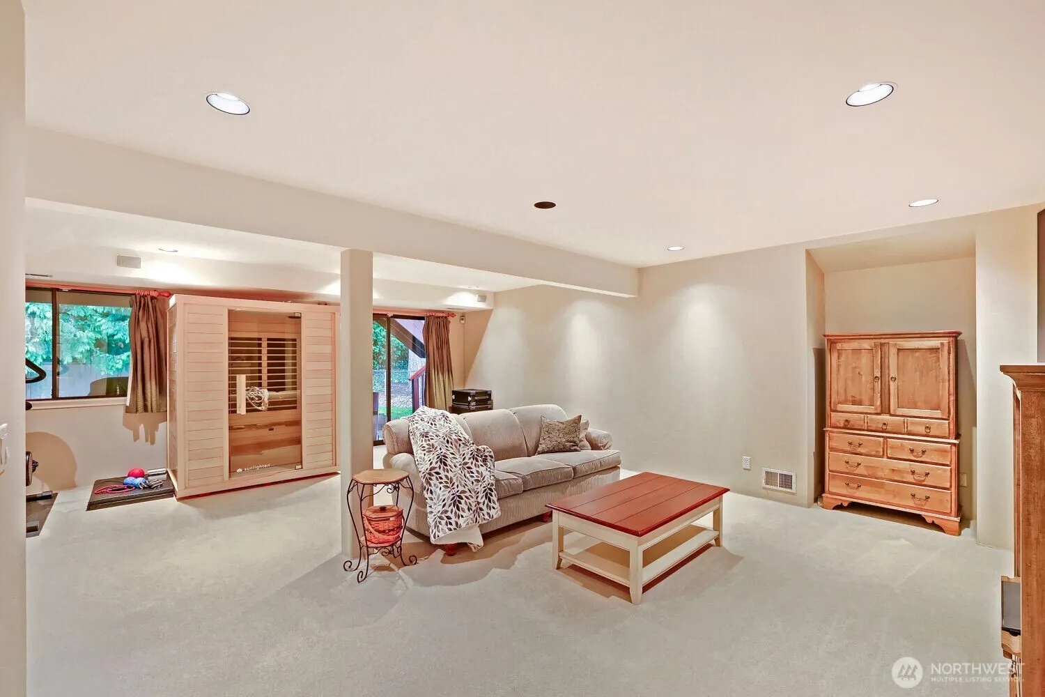 11821 NE 102nd Place , Kirkland, WA 98033