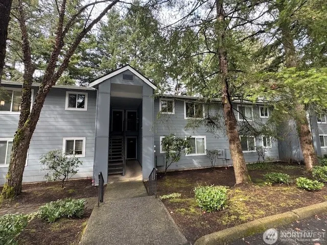 12607 100th Lane NE #L255, Kirkland, WA 98034