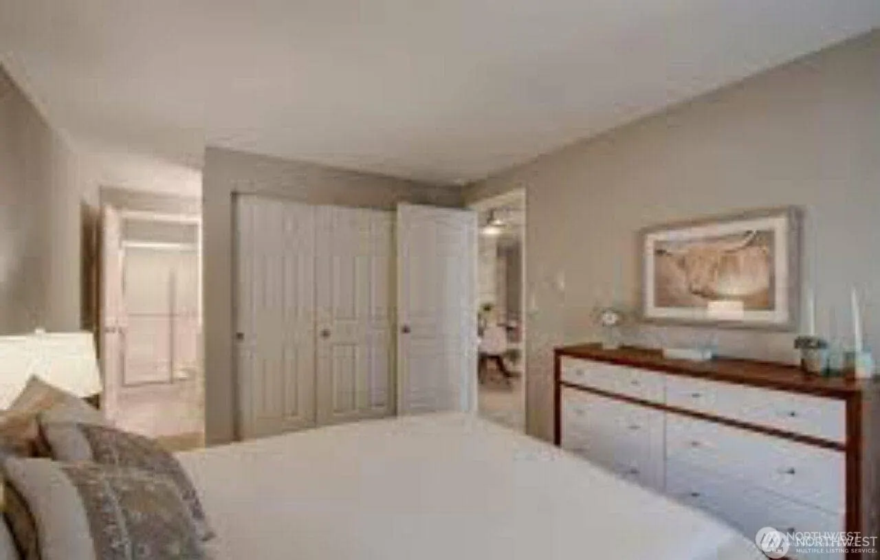 12607 100th Lane NE #L255, Kirkland, WA 98034