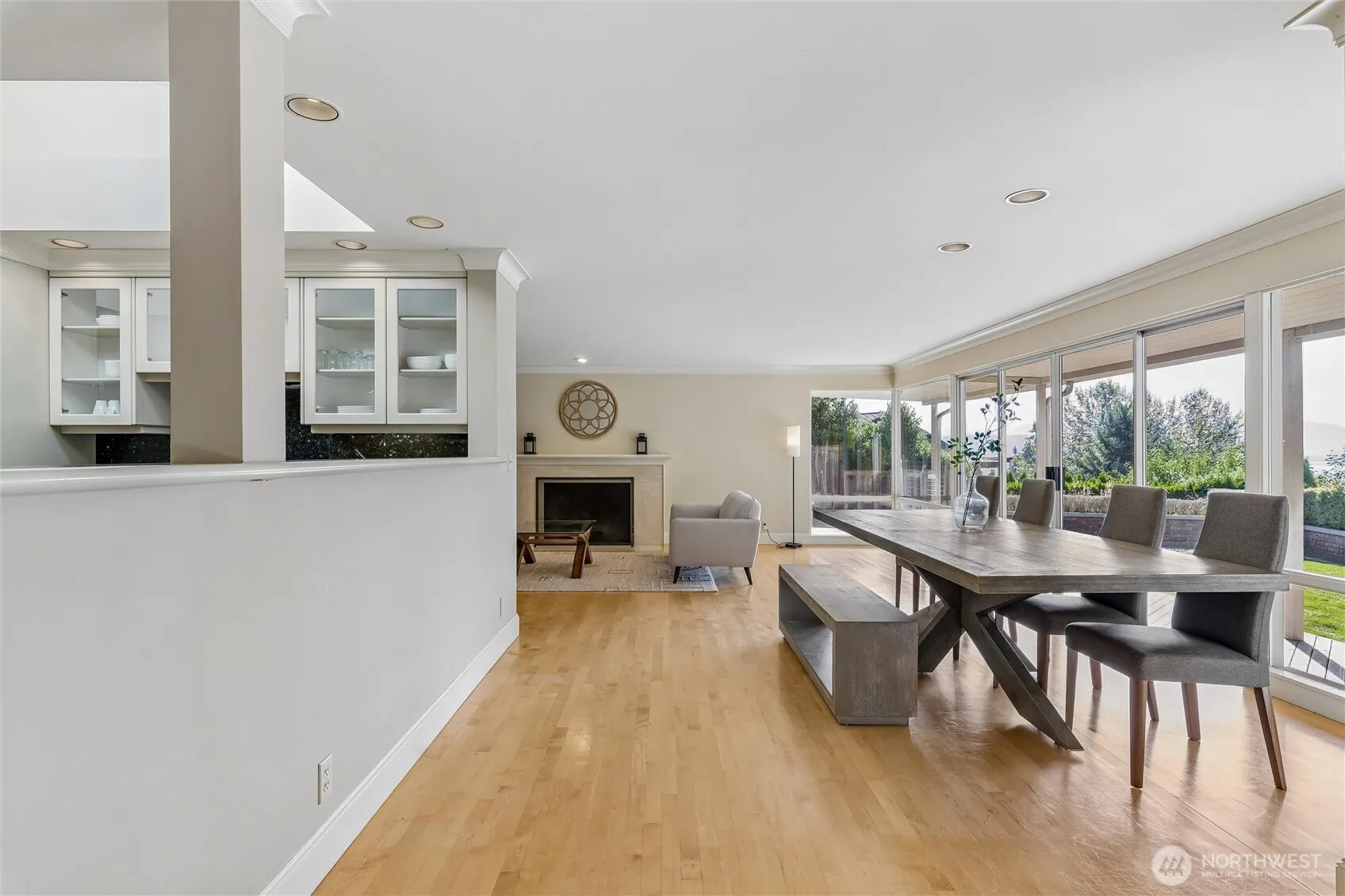 201 171st Place NE, Bellevue, WA 98008