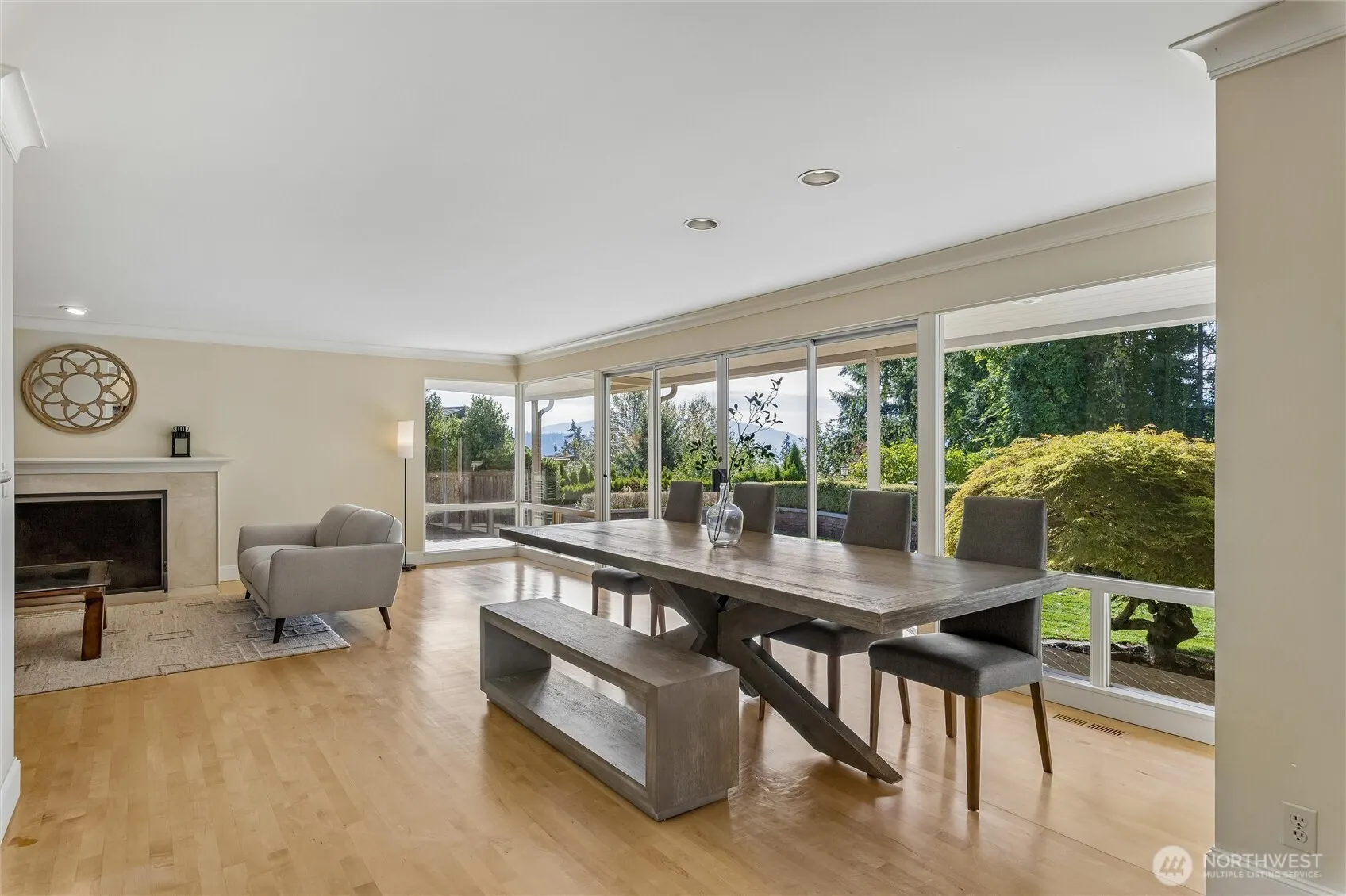 201 171st Place NE, Bellevue, WA 98008