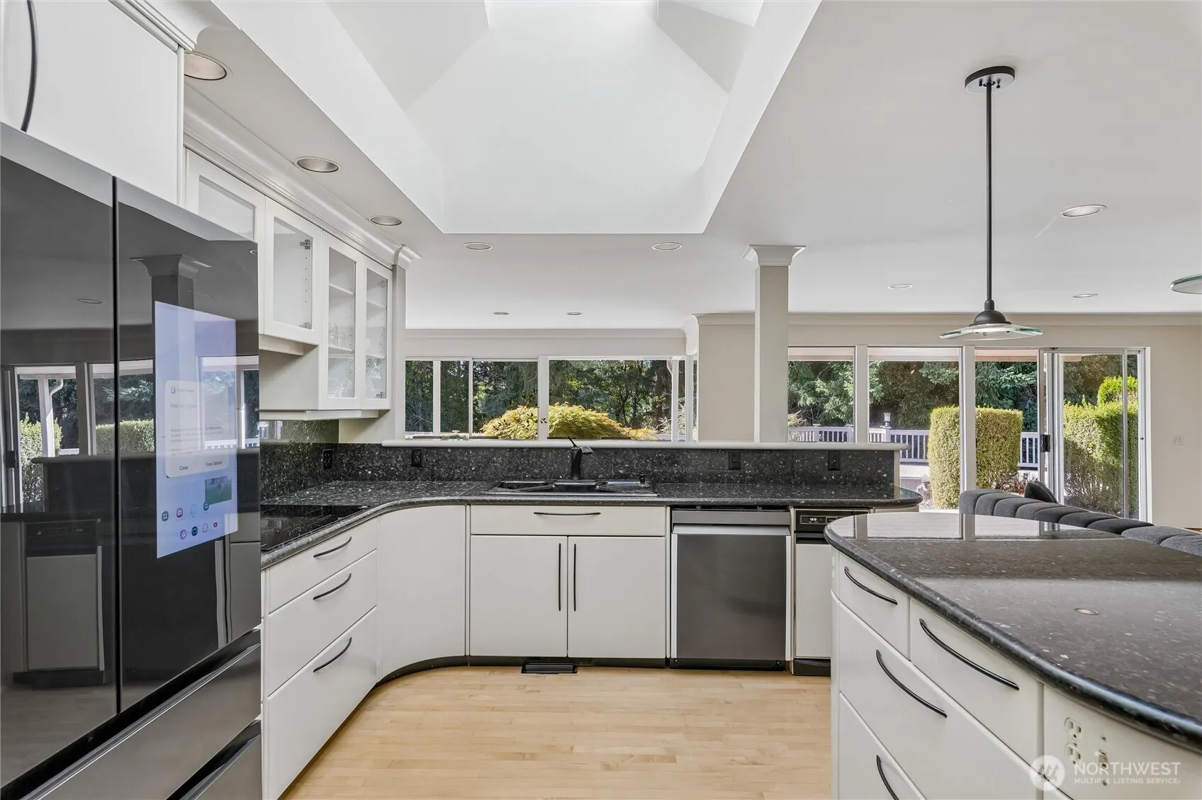 201 171st Place NE, Bellevue, WA 98008