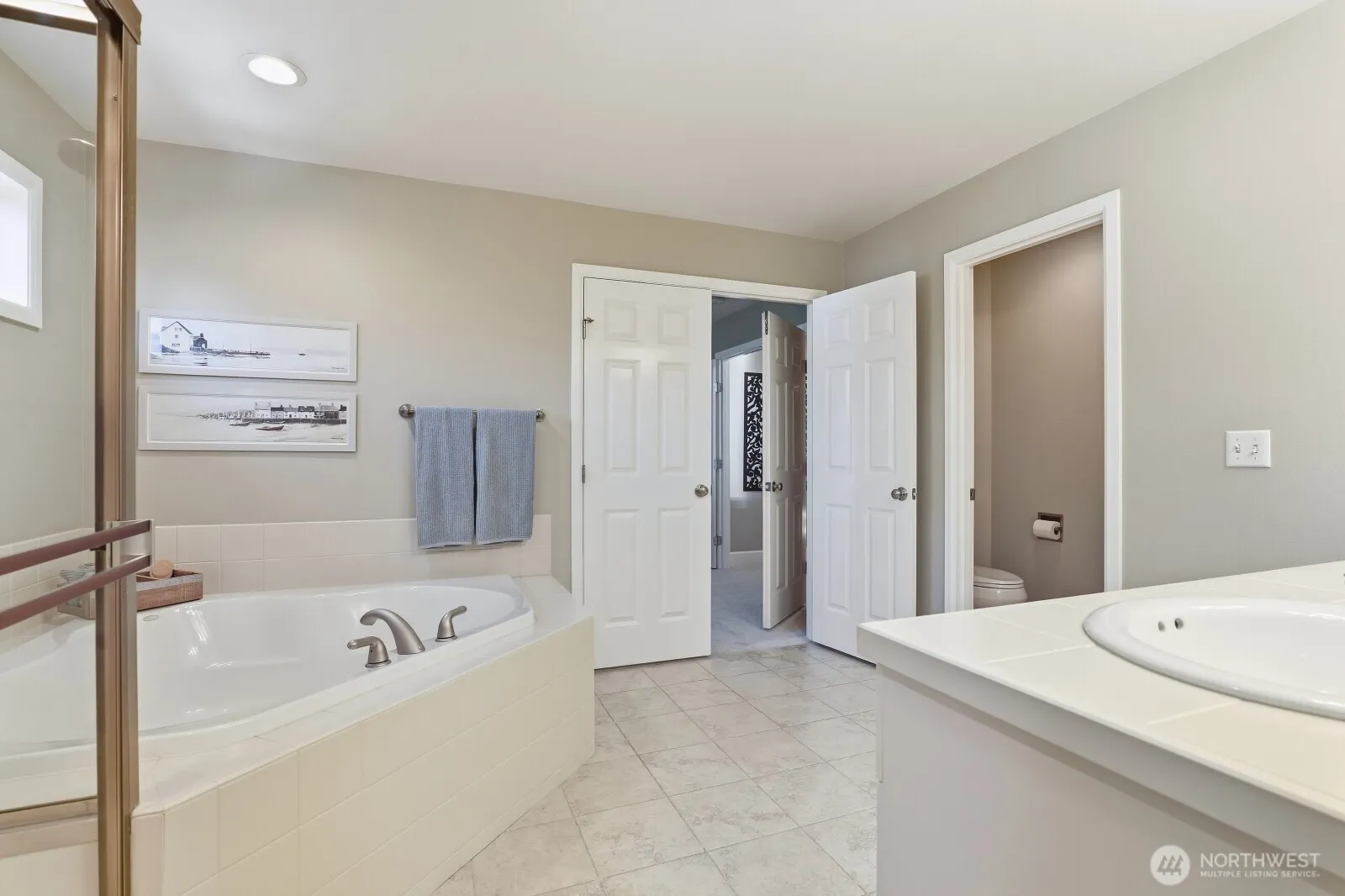 20632 37th Avenue SE, Bothell, WA 98021